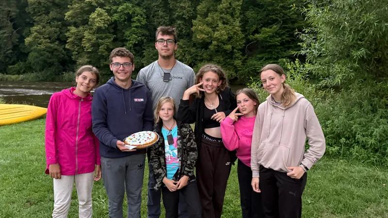 Messenger_creation_F5CE3E56-F5E0-4B21-9ECA-B0646C51C61F